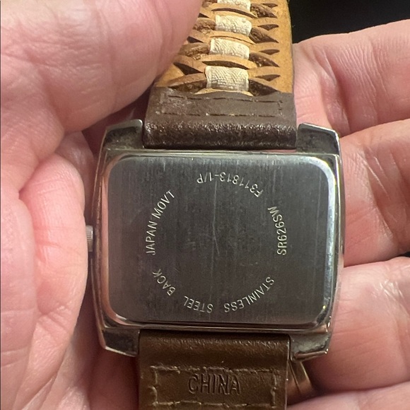 Bundle of 4 Vintage Watches with Bonus Bracelet - Picture 10 of 11